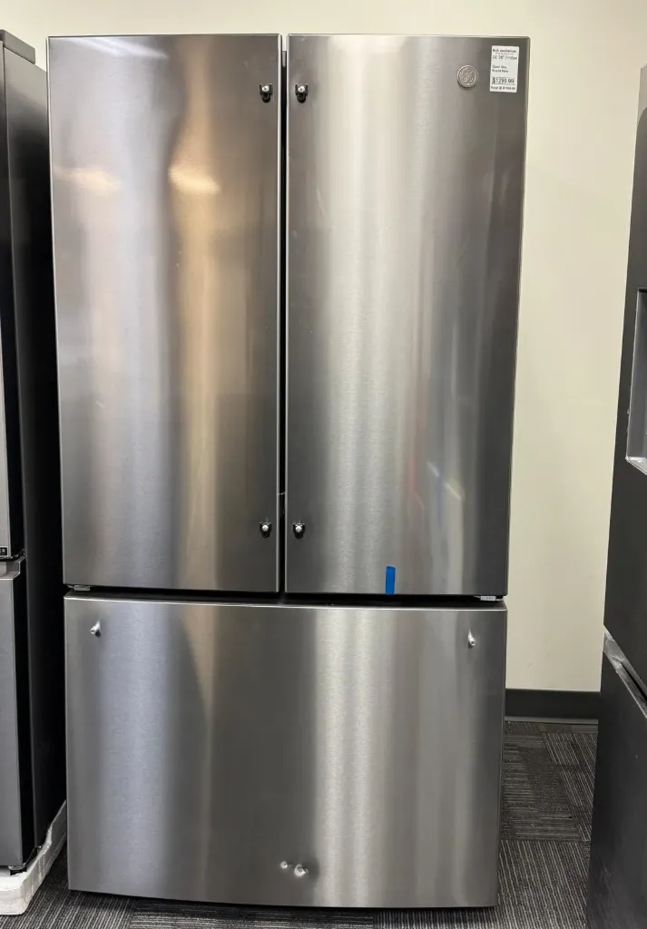36" GE French Door Refrigerator SS #GNE27JYMXFFS
